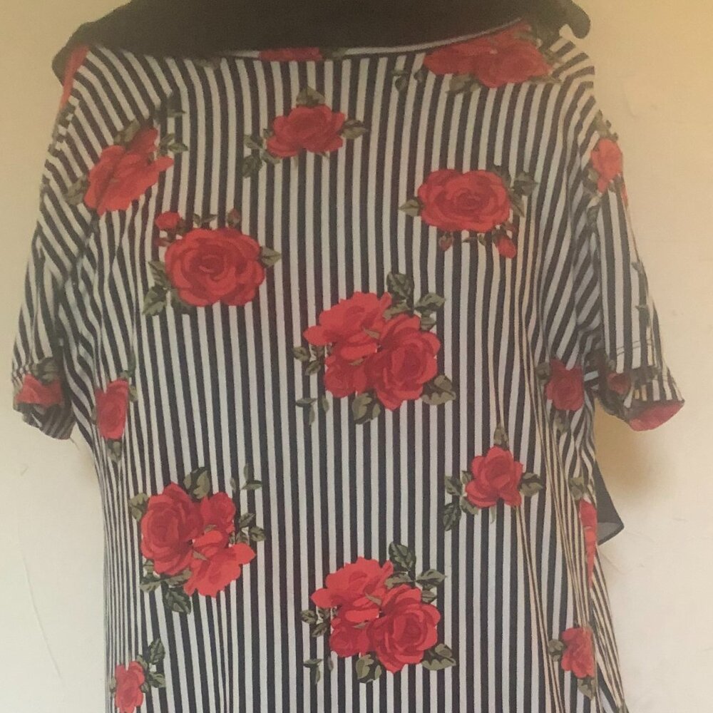Bobbie Brooks Black and White Stripe Red Rose Dress Size L with Slit